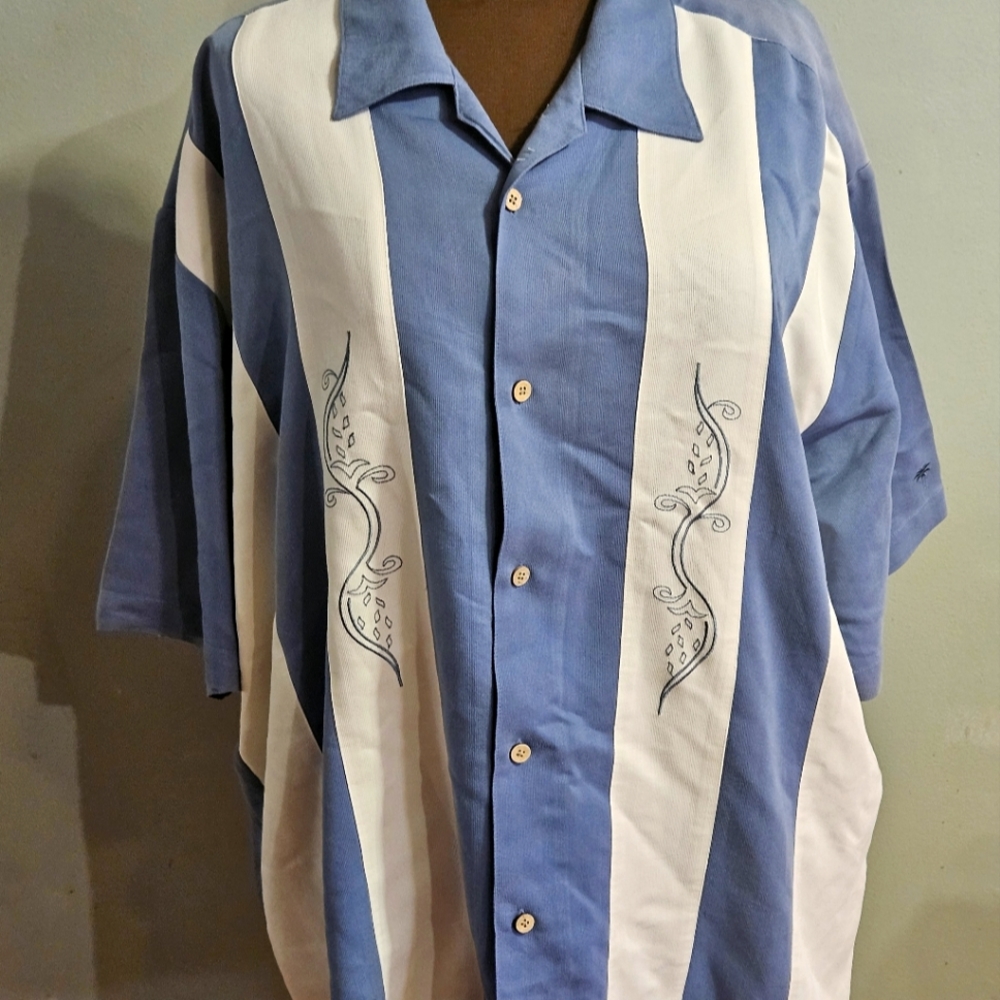 COPY - Blue and White Button Down Short Sleeve by Havana Sz 2XL